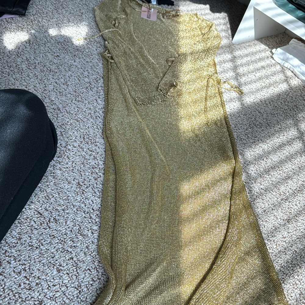 Missguided dress/top cover